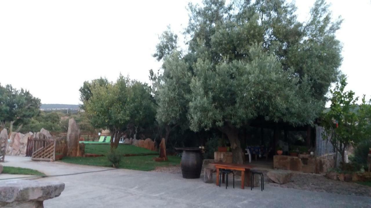 Agriturismo Sa E Padedda Mores エクステリア 写真